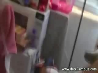 Hetro 学院 性情乖僻之人 去 同源