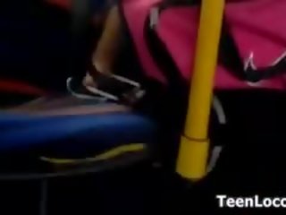 Vaļsirdīgs filma no šī pusaudze grls pēdas
