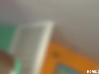 Armas teismeline üritab hardcore seks klamber