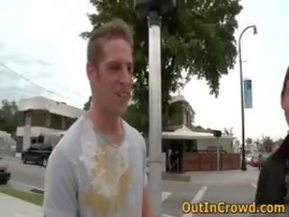 Привабливий гомосексуаліст chaps публічний поглинання і анус трахання 2 по outincrowd