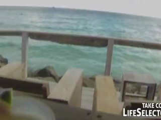 Chap трахає його дружина і другий дівчинки на його honeymoon відпустку