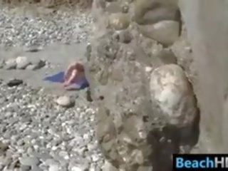 গোপনে দেখা একটি নগ্ন মেয়ে বন্ধু