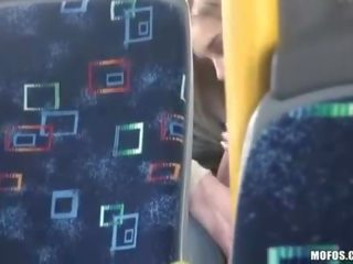 Youngster movs a couple having sex film in the bus