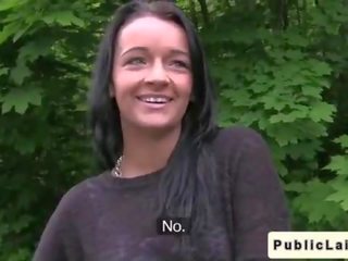 Attractive dögös amatőr baszik -ban autó -ban nyilvános