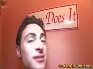 2 homosexuals mieć część xxx klips w the nosić sklep dwa przez outincrowd