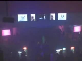 ซ่อนเร้น กล้อง จับ seductress ใน disco