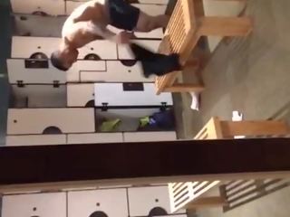 Lakuriq latino para dush spiun