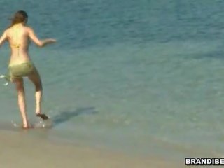 Brandi, 2 daha fazla kızlar ve bir gençlik