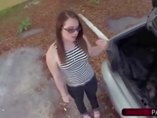 Attractive and cilik pirang maly gets her pink burungpun fucked