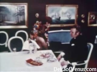 ビンテージ xxx ビデオ 1960s - 毛深い 大人 ブルネット - テーブル のために 3