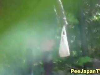 Urinating ασιάτες spied επί