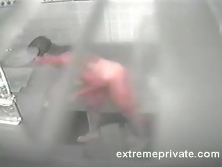 Voyeuring আমার showering দুধাল মহিলা নীরব প্রদর্শনী