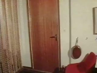 Дама просто исках към пикня