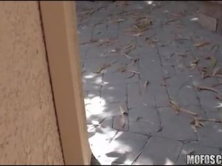 Sportiškas paauglys gauna a šūdas