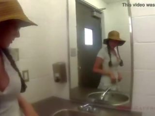 Public sex movie with Creampie at the Park!