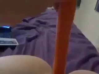 イブ 貪欲な ととも​​に a ニンジン もっと 写真 と a vid-> ビット. ly/loryfena