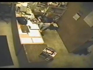 Hidden Cam - young lady Masturbating While Working [352x